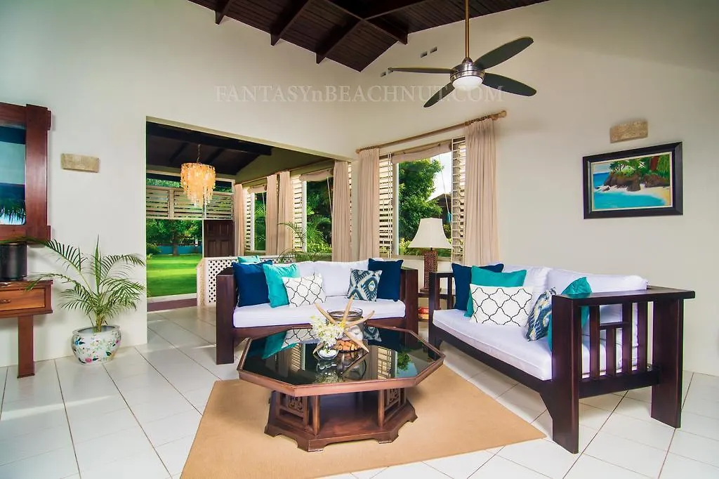 Fantasy & Beachnut Villas