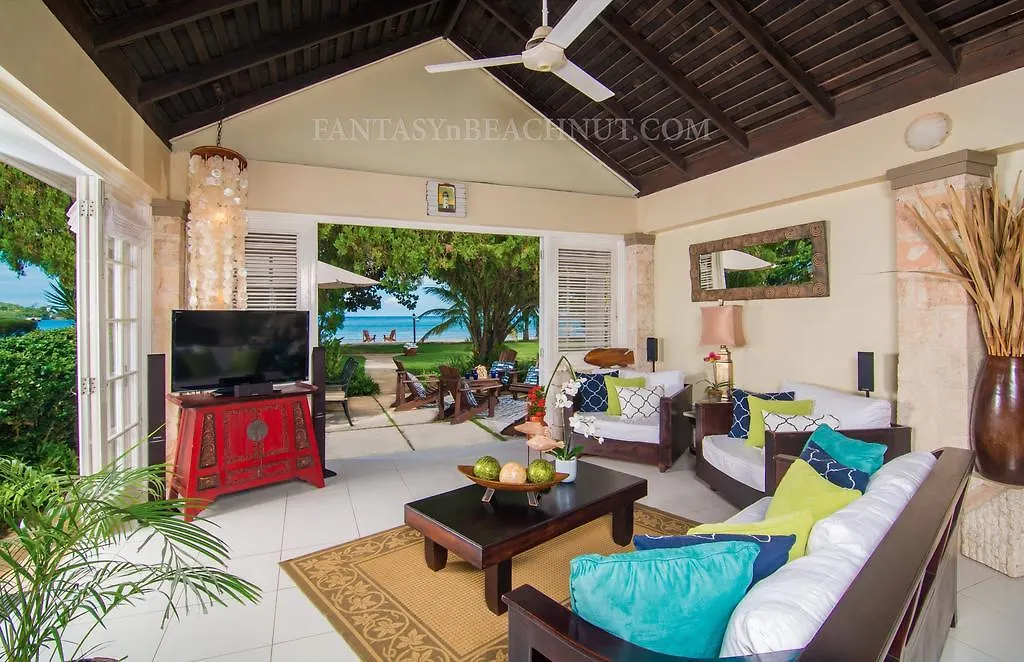 Fantasy & Beachnut Villas