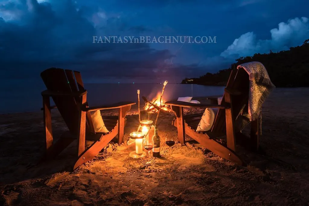 Fantasy & Beachnut Villas