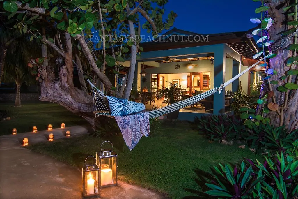 Fantasy & Beachnut Villas